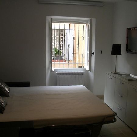 Appartement 3 Studios Centre Ville Saint Tropez Avec Parking Exterior photo